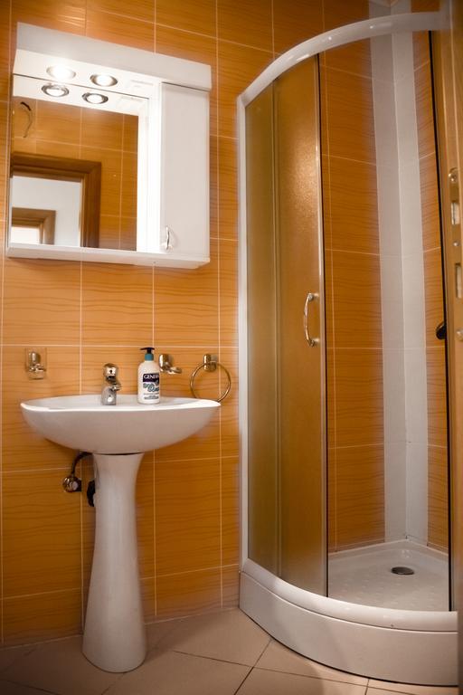 Apartmani Stanovcic ดอนิมอรินิ ภายนอก รูปภาพ